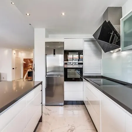 公寓 Luxurious High-end Penthouse In Puerto Banus
