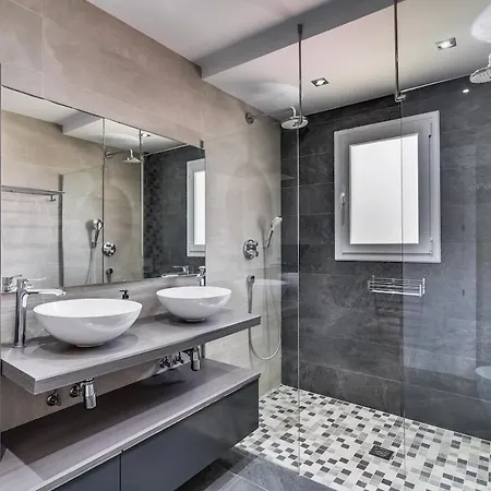 Luxurious High-end Penthouse In Puerto Banus * Marbella