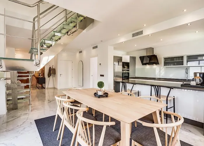 Luxurious High-end Penthouse In Puerto Banus *